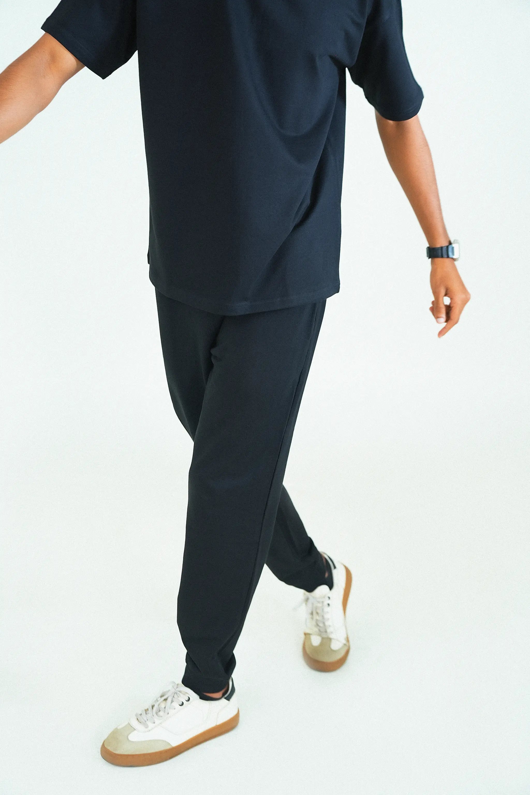 Comfort Fit Jogger – Black