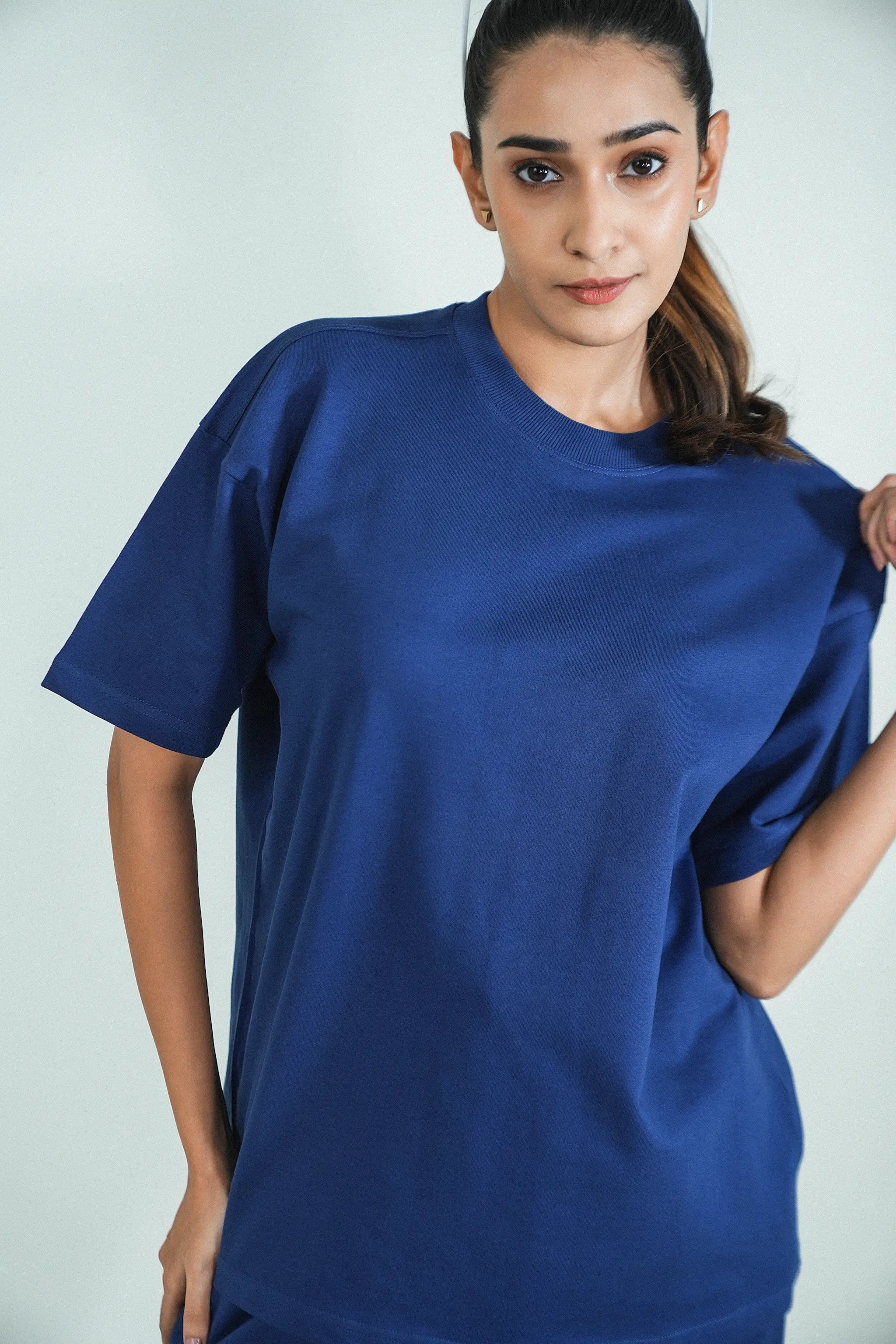 Solid Crew Neck Oversized Tee – Navy Blue