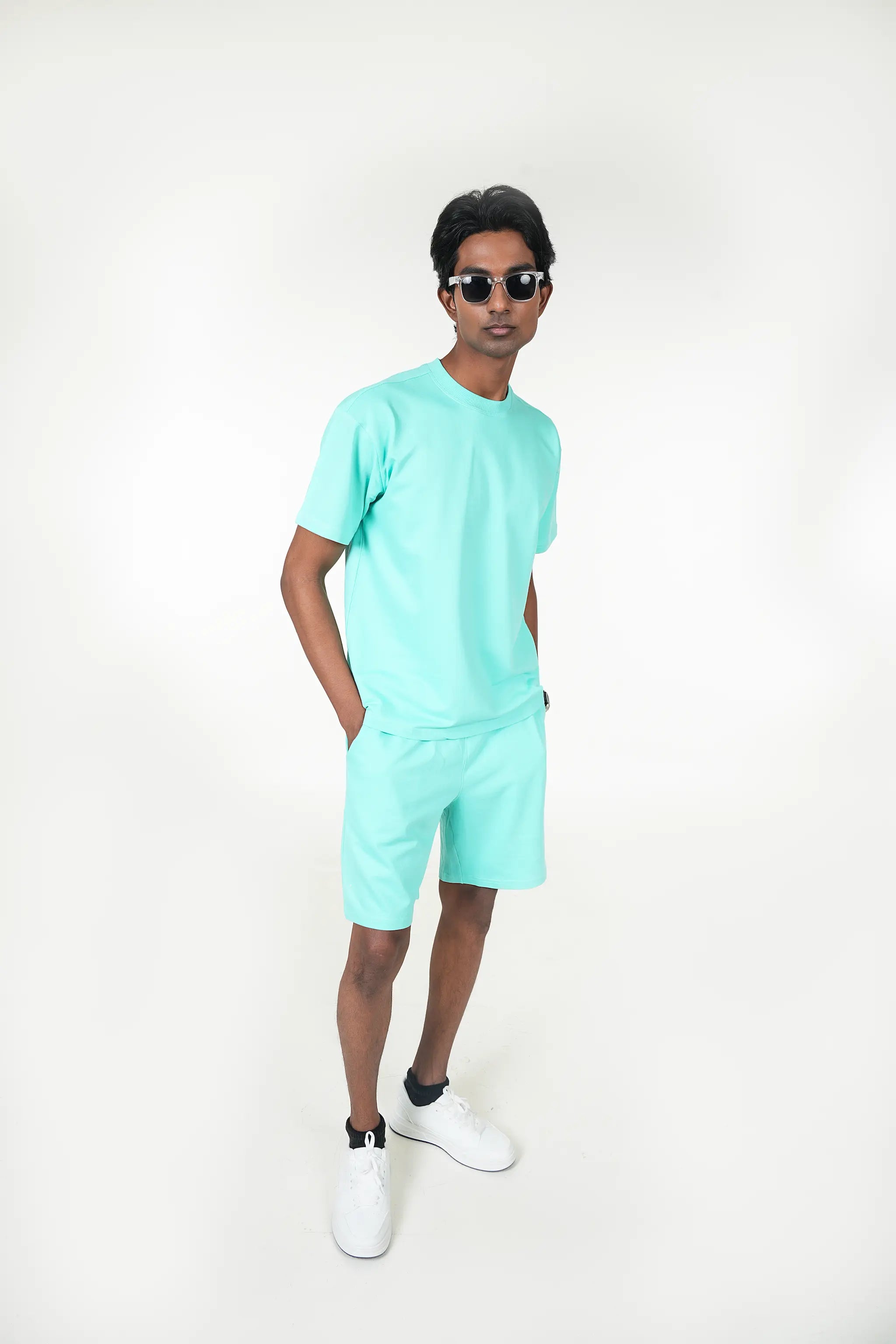 Solid Crew Neck Oversized Tee – Mint