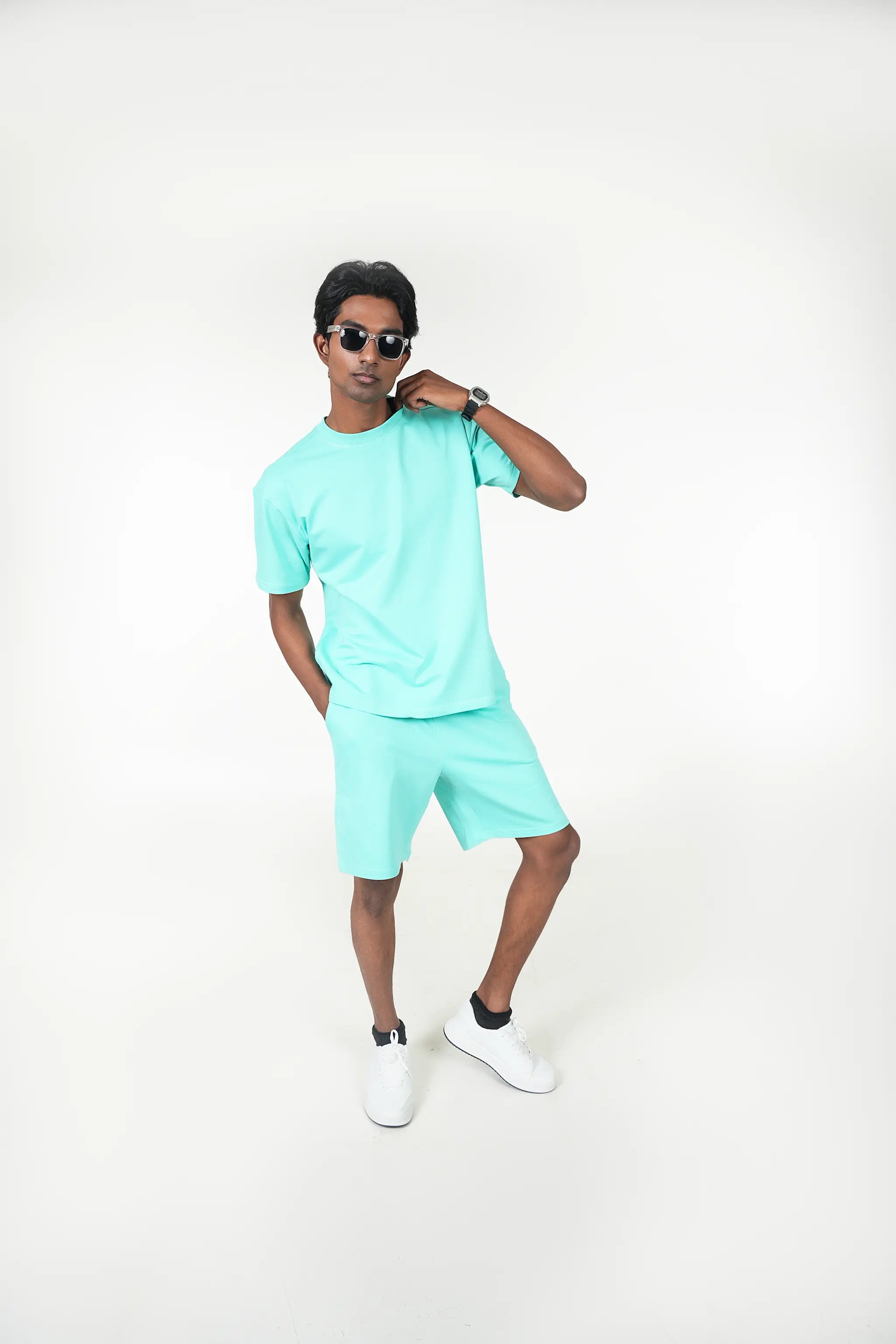 Solid Crew Neck Oversized Tee – Mint