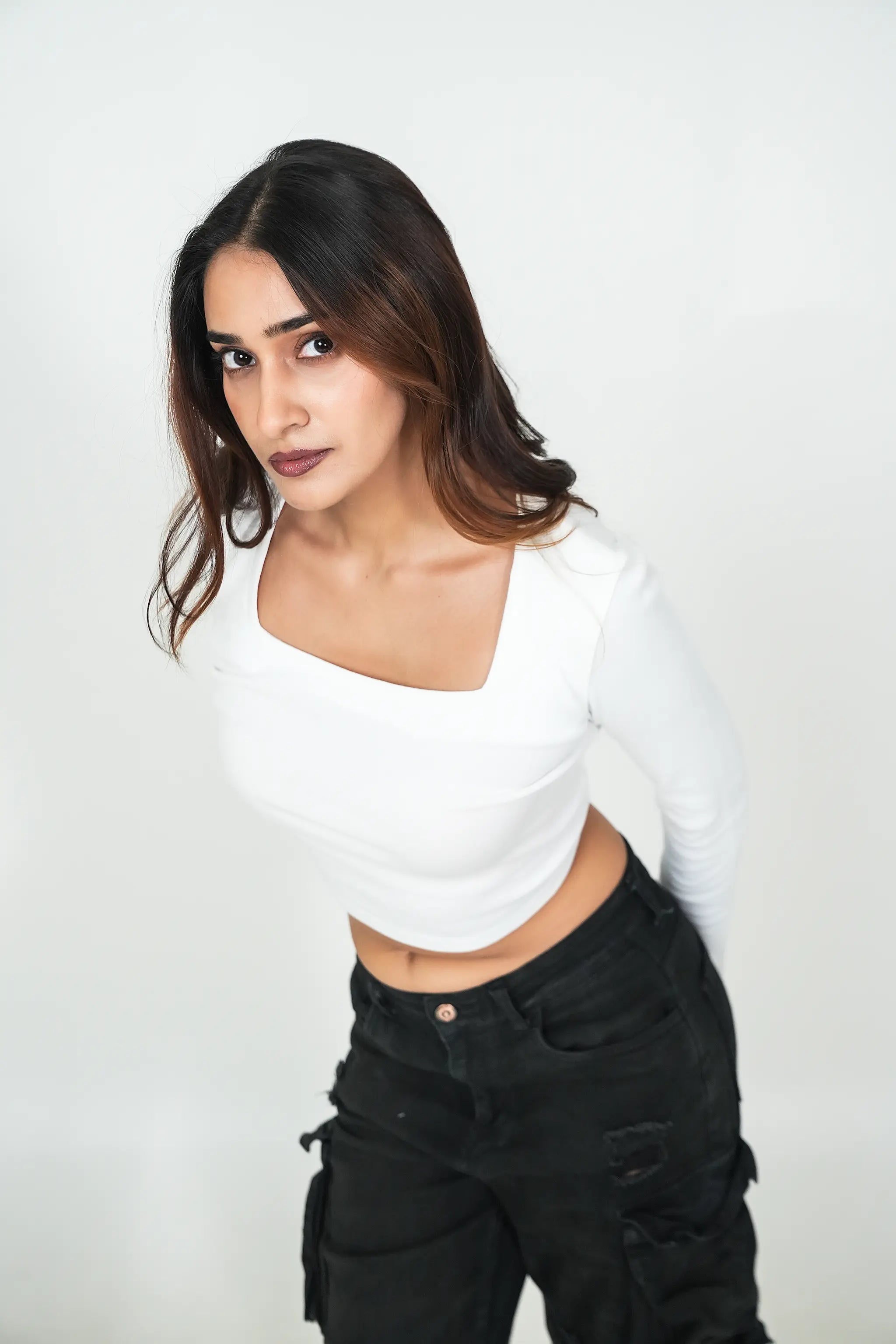 Ribbed Full Sleeve Crop Top – White