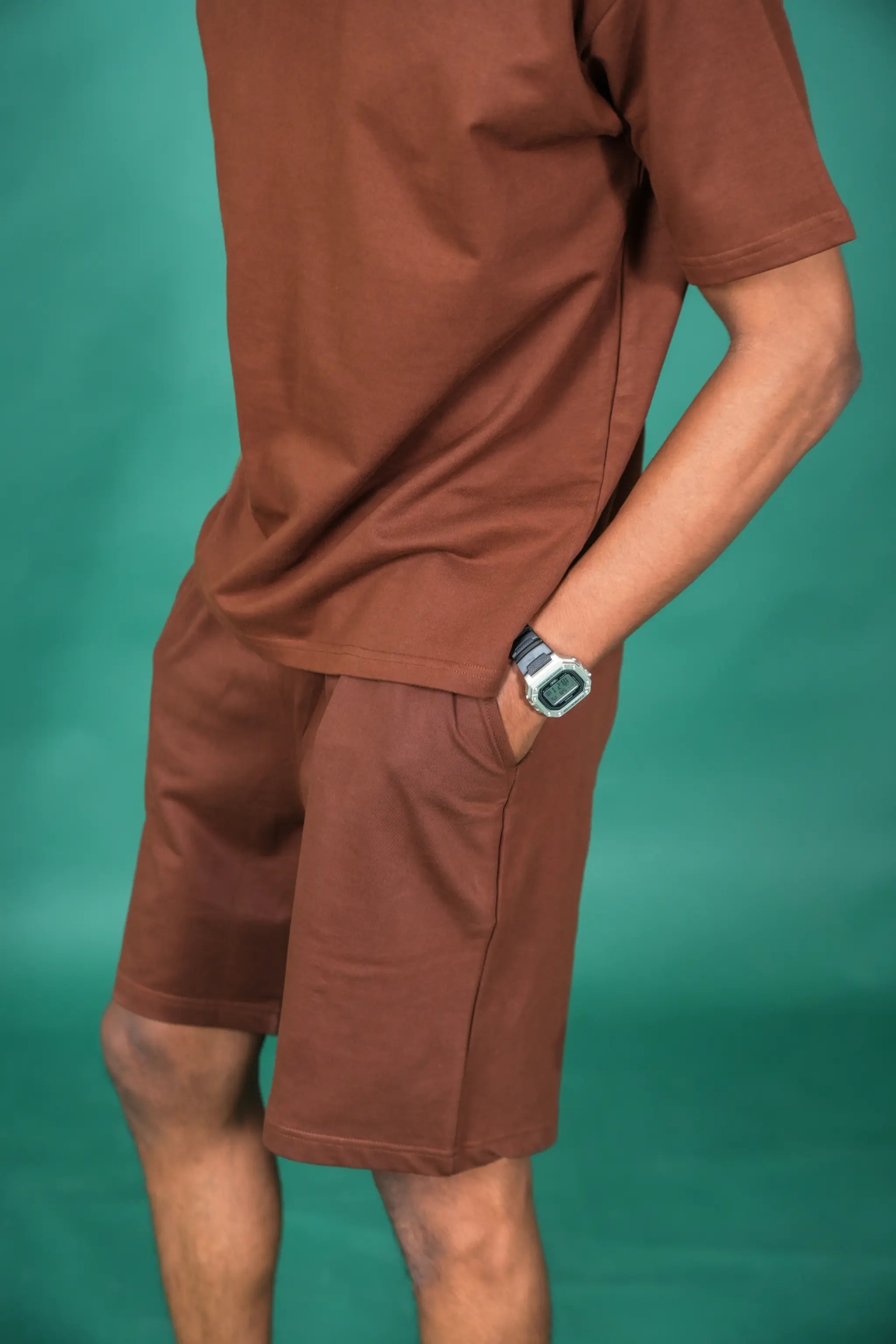 Solid Crew Neck Oversized Tee – Mocha Mousse